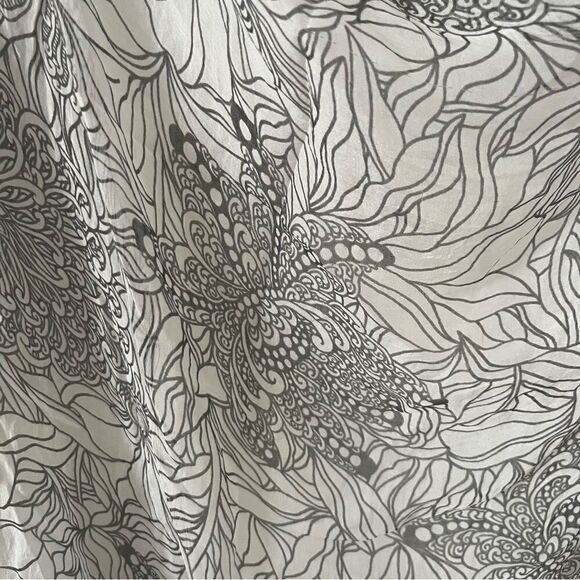Viola Borghi Italy White Grey Floral Pattern Lined Silk Blouse - Picture 8 of 9